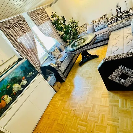 Sehr Gemuetliches Und Gepflegtes Zimmer 8 Km Von Bern-city *