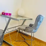 Sehr Gemuetliches Und Gepflegtes Zimmer 8 Km Von Bern-city Koniz