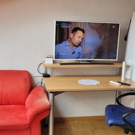 Sehr Gemuetliches Und Gepflegtes Zimmer 8 Km Von Bern-city * Koniz