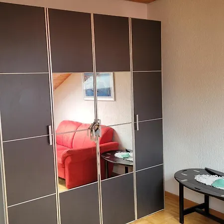 Sehr Gemuetliches Und Gepflegtes Zimmer 8 Km Von Bern-city Koniz